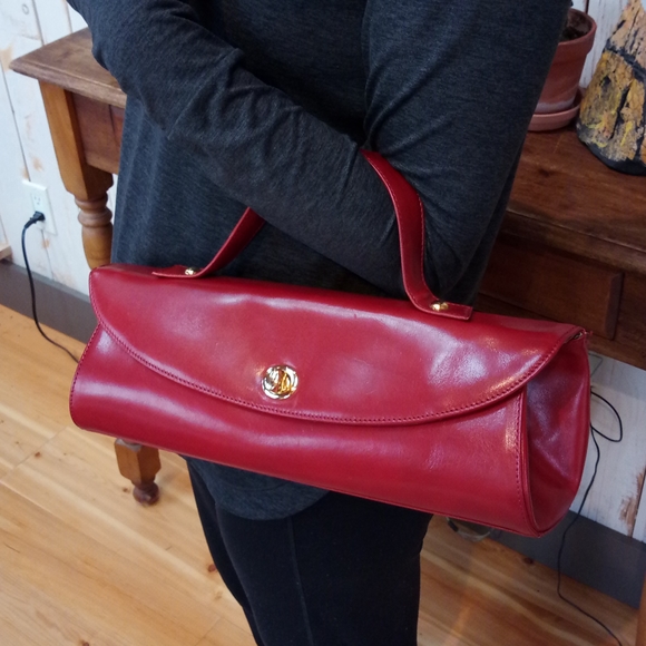 HOBO International Red Leather Clutch Handbag - Picture 3 of 4